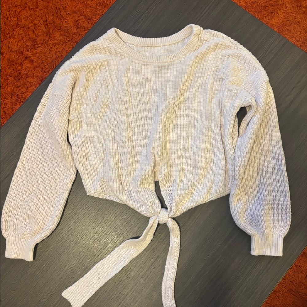 Hollister Women's Ivory Tie-Front Sweater Top